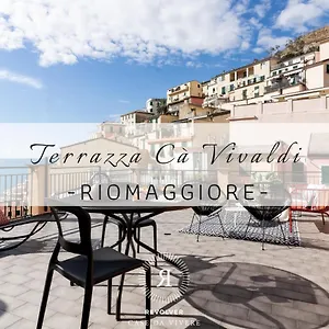 Apartment Ca Vivaldi Penthouse 5terreparco, Riomaggiore